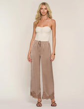 Load image into Gallery viewer, Cafe Eli Pant