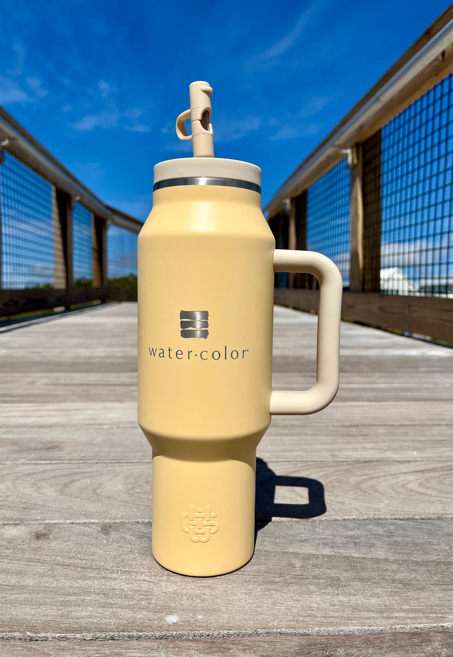 Honey 40oz Wyld Travel Tumbler